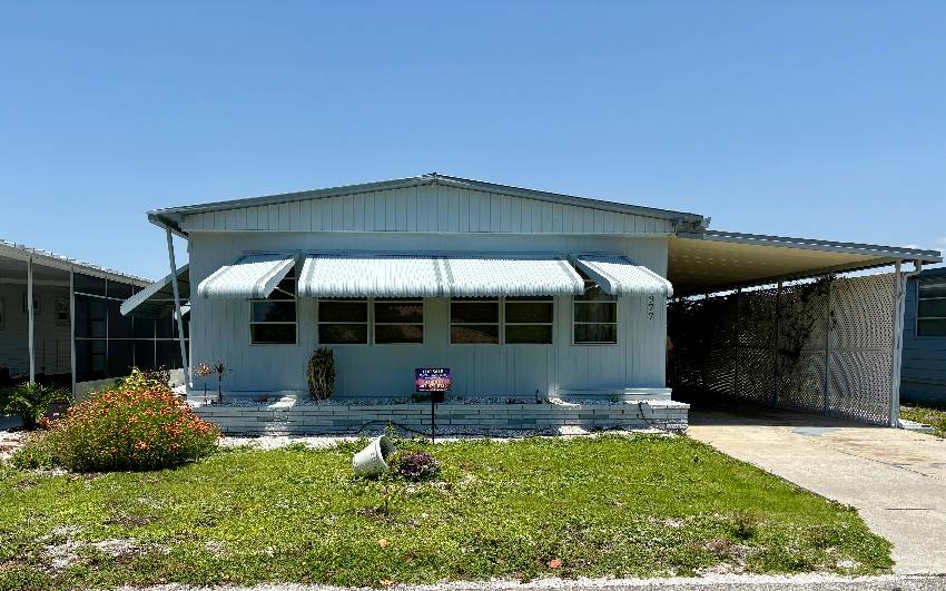 Venice, FL Mobile Home for Sale located at 977 Antigua Bay Indies