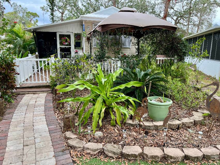 Nokomis, FL Mobile Home for Sale located at 1300 N River Rd Lot C75 Ramblers Rest