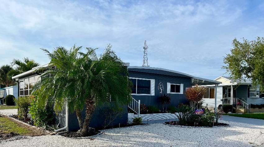 Venice, FL Mobile Home for Sale located at 928 Zacapa Bay Indies
