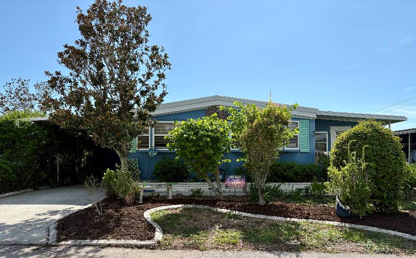 Venice, FL Mobile Home for Sale located at 465 Zacapa Bay Indies