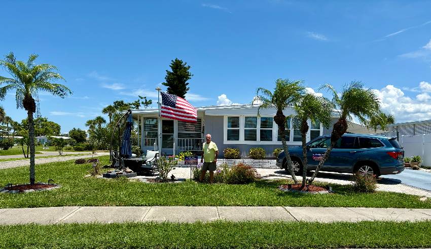 Venice, FL Mobile Home for Sale located at 951 Lucaya Bay Indies