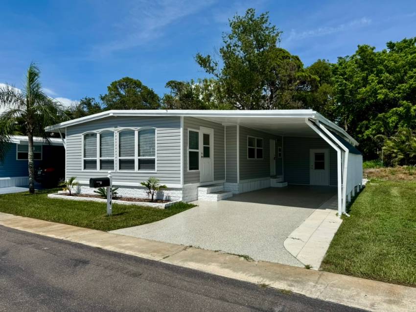 Dunedin, FL Mobile Home for Sale located at 1100 Curlew Rd Lot 214 Honeymoon