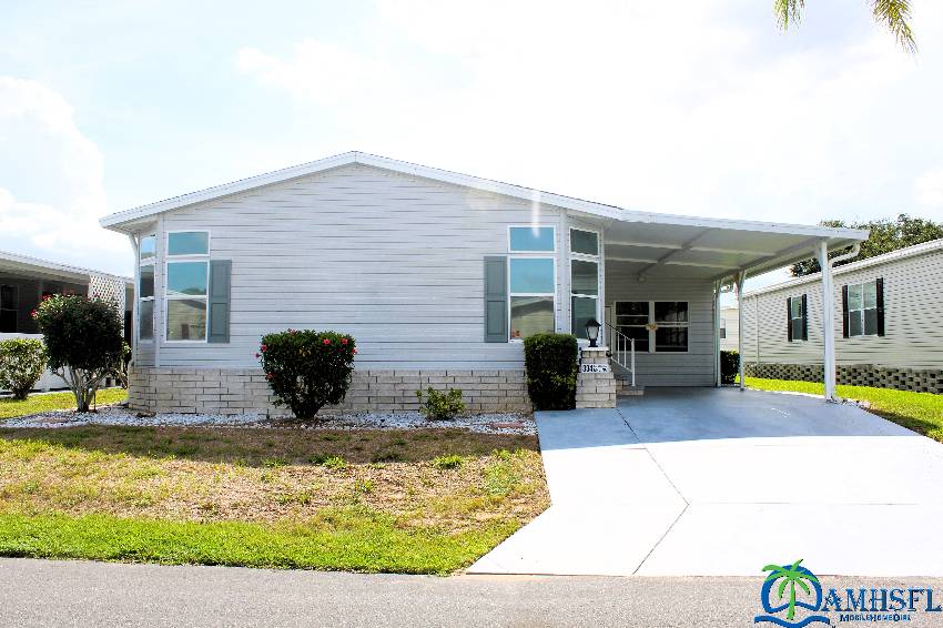 Lake Placid, FL Mobile Home for Sale located at 334 Belle Field Avenue 