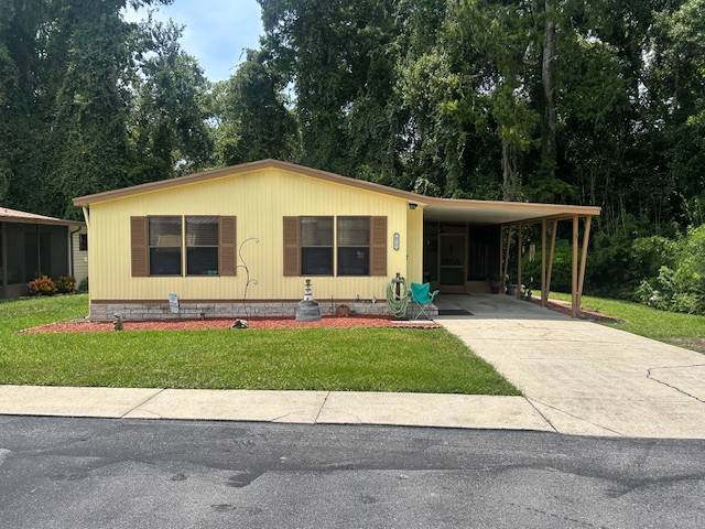 New Port Richey, FL Mobile Home for Sale located at 10721 Toronto Ln Imperial Oaks