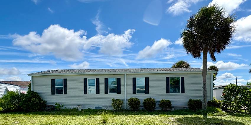 Venice, FL Mobile Home for Sale located at 919 Desirade W Bay Indies
