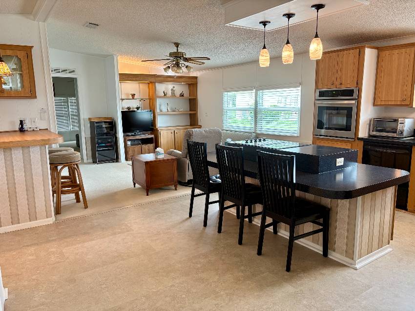 Venice, FL Mobile Home for Sale located at 1171 Kingston Way Bay Indies