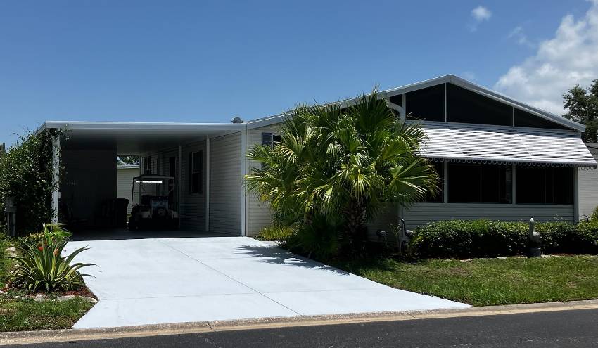 Ruskin, FL Mobile Home for Sale located at 2115 Sawgrass Lane Riverside Club - Golf And Marina Community