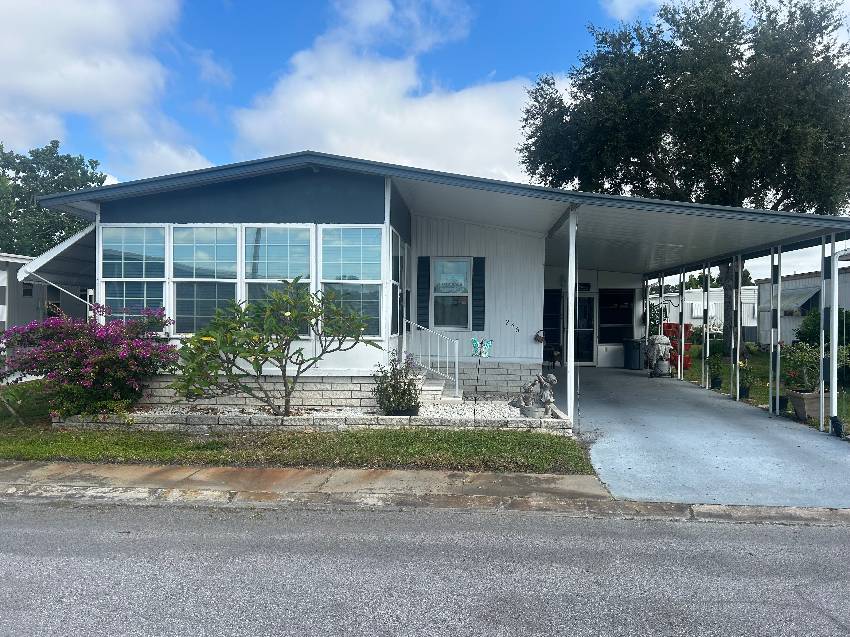 Safety Harbor, FL Mobile Home for Sale located at 3113 State Rd 580, #246 Amber Glades