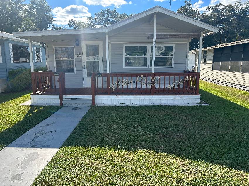 Dade City, FL Mobile Home for Sale located at 16731 Us Hwy 301 #129 Dade City Resort
