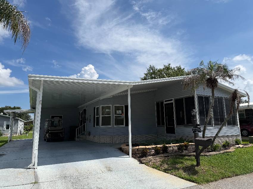Winter Haven, FL Mobile Home for Sale located at 1011 Eagle Drive Swiss Golf & Tennis