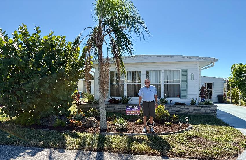 Venice, FL Mobile Home for Sale located at 960 Nogoya E Bay Indies