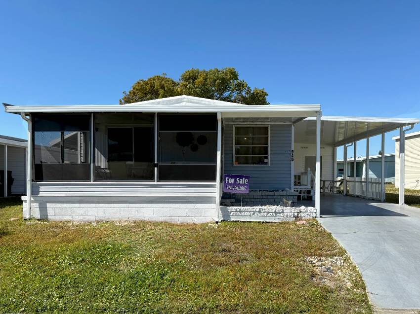 Ellenton, FL Mobile Home for Sale located at 940 Siesta Dr Colony Cove