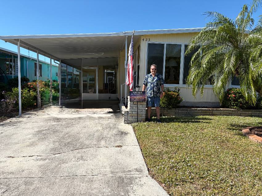 Venice, FL Mobile Home for Sale located at 423 Andros Bay Indies