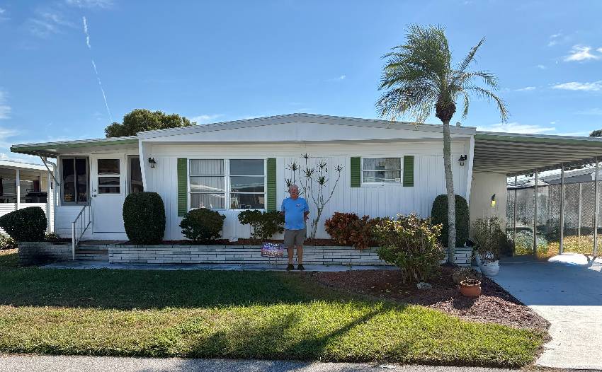 Venice, FL Mobile Home for Sale located at 928 Jacinto W Bay Indies