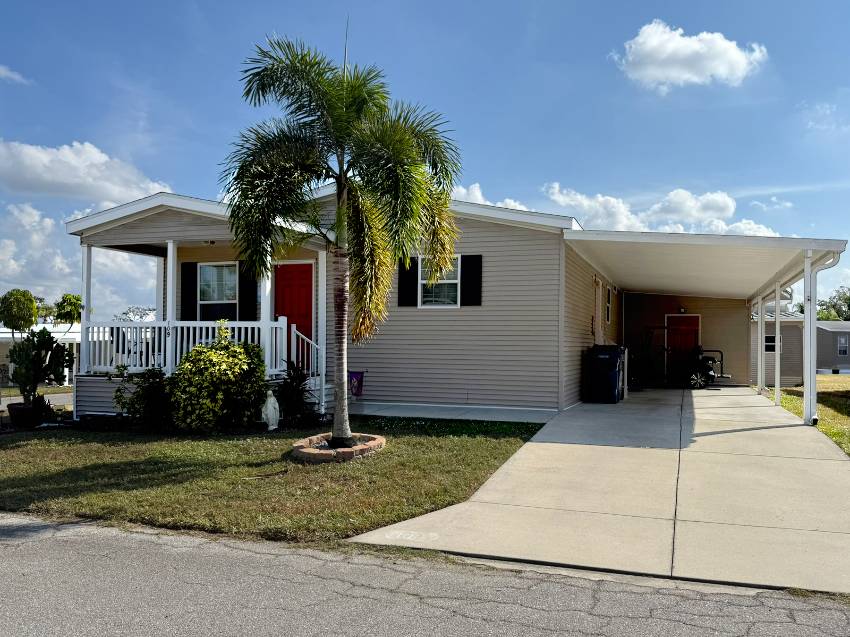 Ellenton, FL Mobile Home for Sale located at 109 Holland St Colony Cove