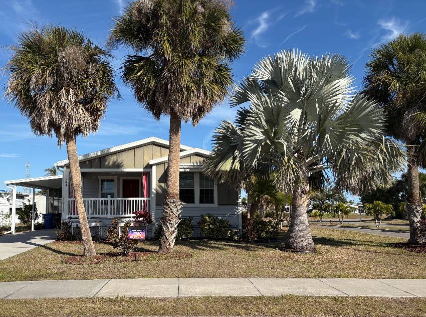 Venice, FL Mobile Home for Sale located at 943 Lucaya W Bay Indies