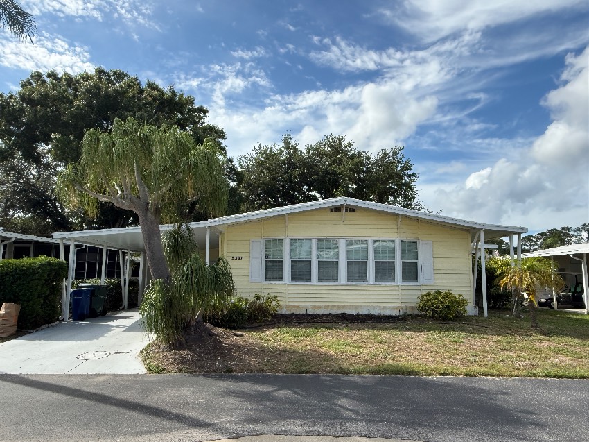 Sarasota, FL Mobile Home for Sale located at 5387 Wellfleet Dr. S. Camelot East Village
