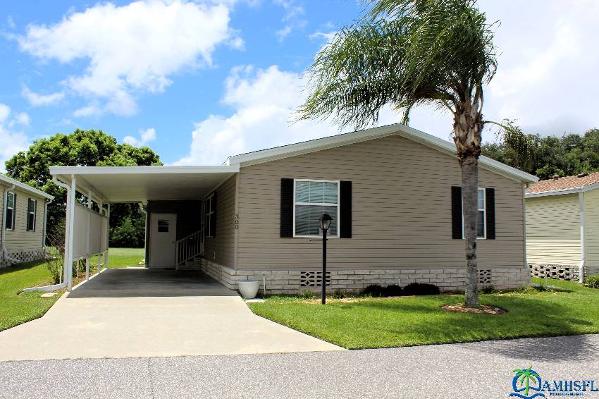 Winter Haven, FL Mobile Home for Sale located at 300 Monterey Cypress Blvd Cypress Creek Village