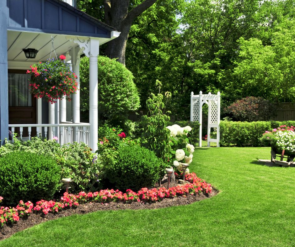 landscaped mobile home property in Tennessee