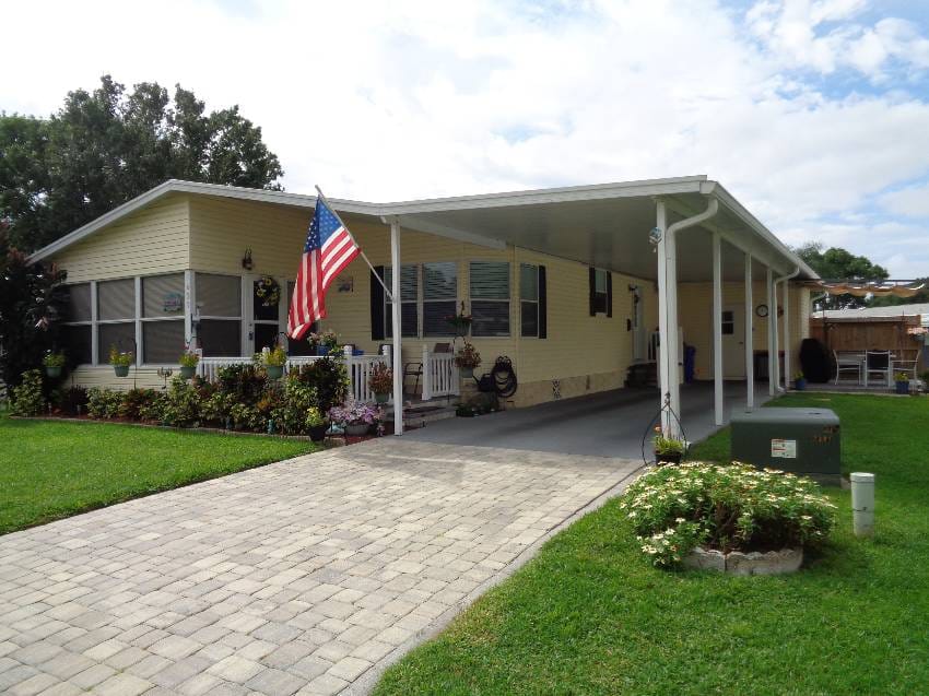 Mobile home for sale in Florida