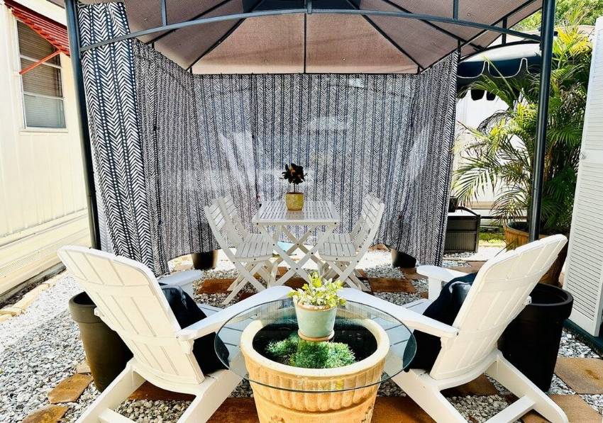 Mobile Home Deck and Patio Decorating Ideas