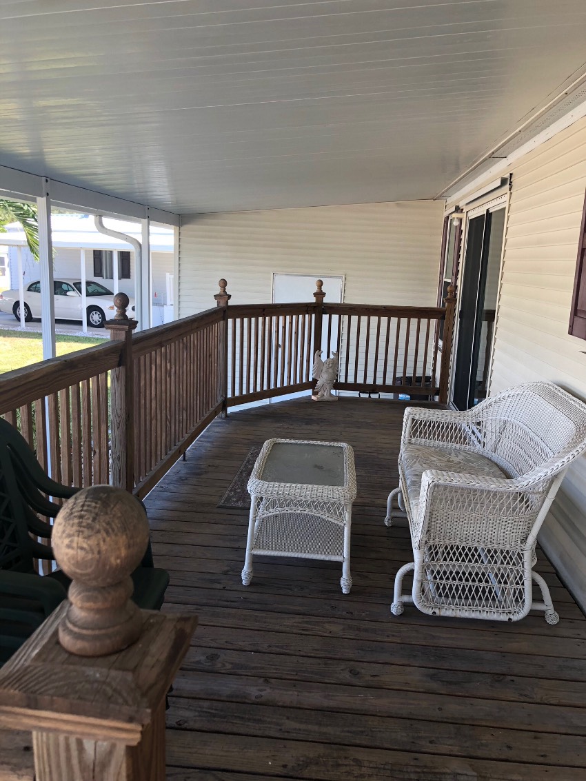 Mobile Home Deck and Patio Decorating Ideas