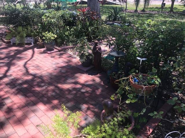 Mobile Home Deck and Patio Decorating Ideas