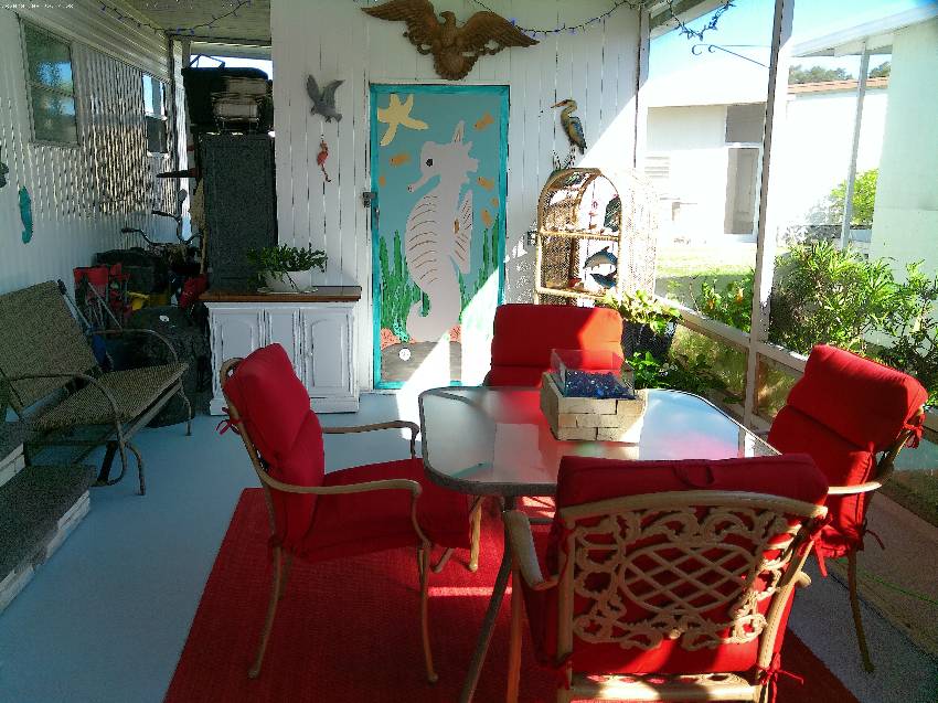 Mobile Home Deck and Patio Decorating Ideas