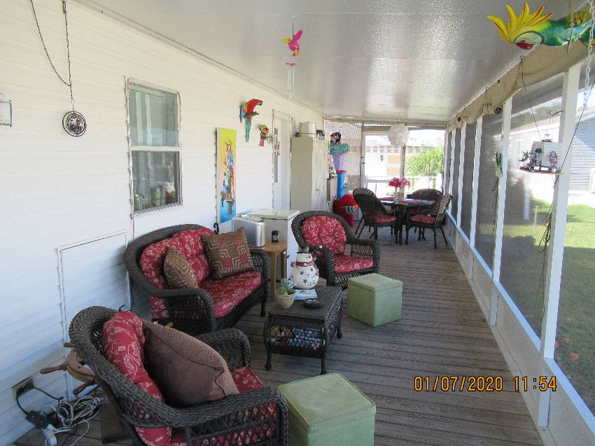 Mobile Home Deck and Patio Decorating Ideas