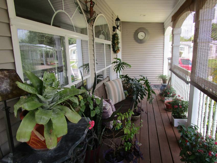 Mobile Home Deck and Patio Decorating Ideas