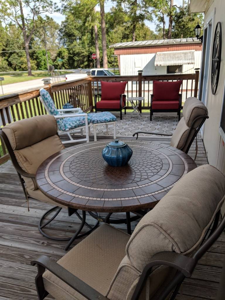 Mobile Home Deck and Patio Decorating Ideas