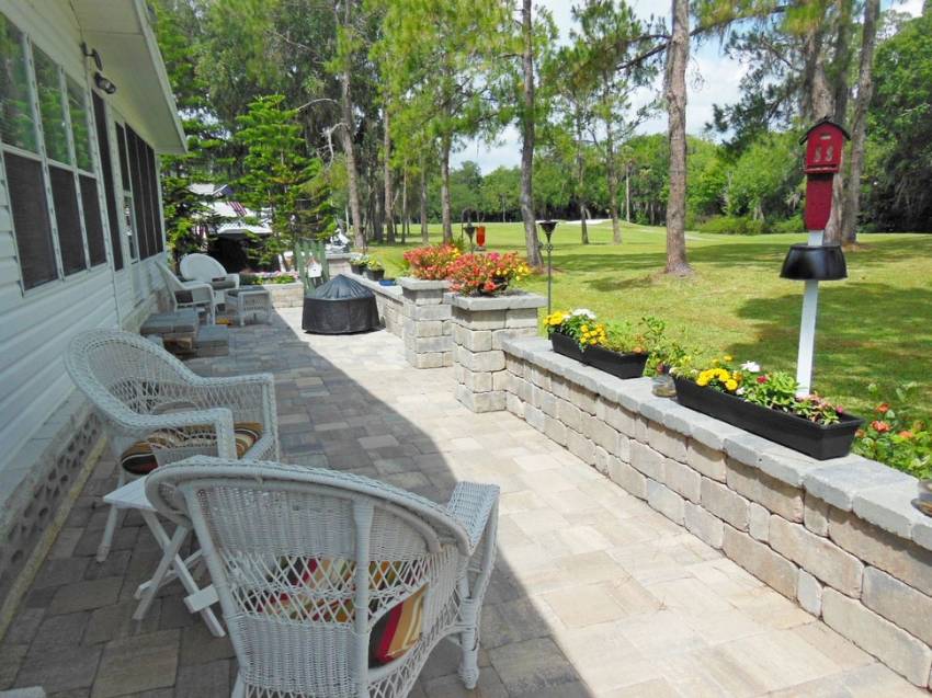 Mobile Home Deck and Patio Decorating Ideas