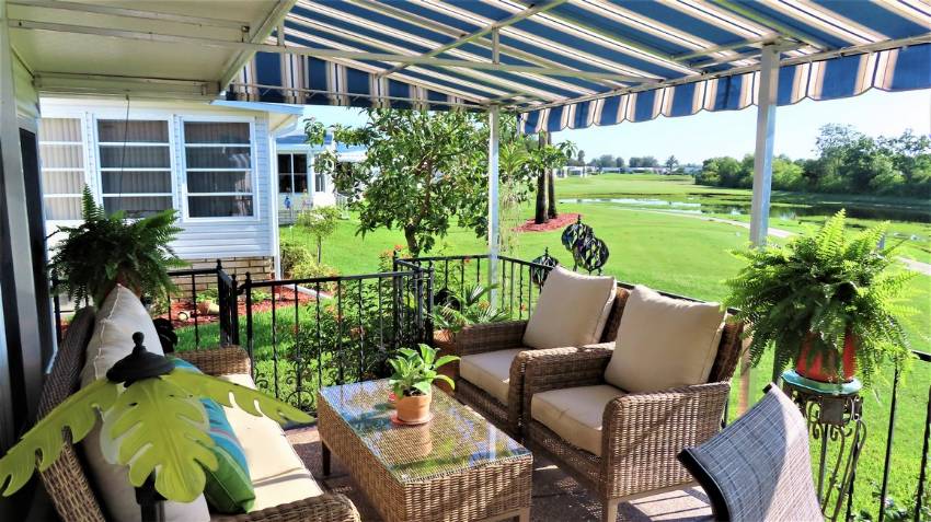 Mobile Home Deck and Patio Decorating Ideas