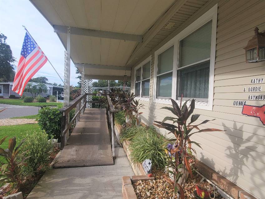 Mobile Home Entryway Decorating Ideas