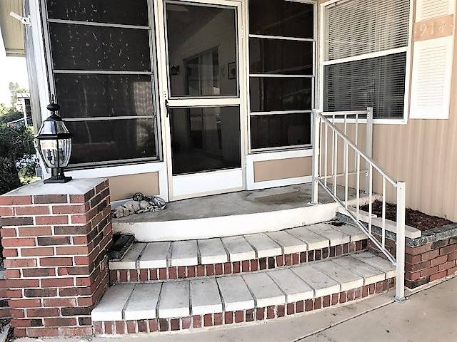 Mobile Home Entryway Decorating Ideas