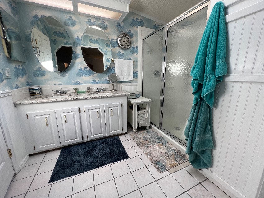 Mobile Home Bathroom Decorating Ideas