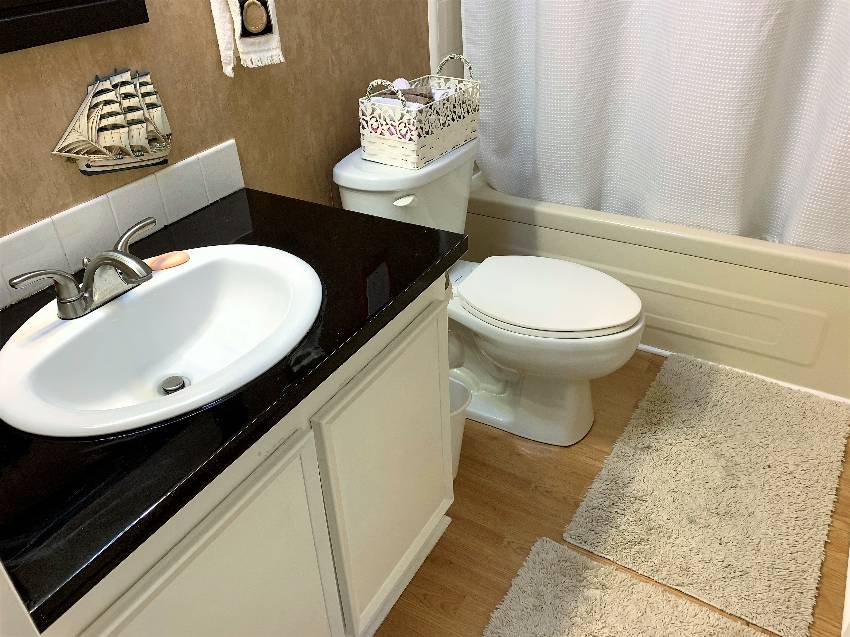 Mobile Home Bathroom Decorating Ideas