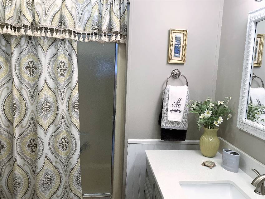 Mobile Home Bathroom Decorating Ideas
