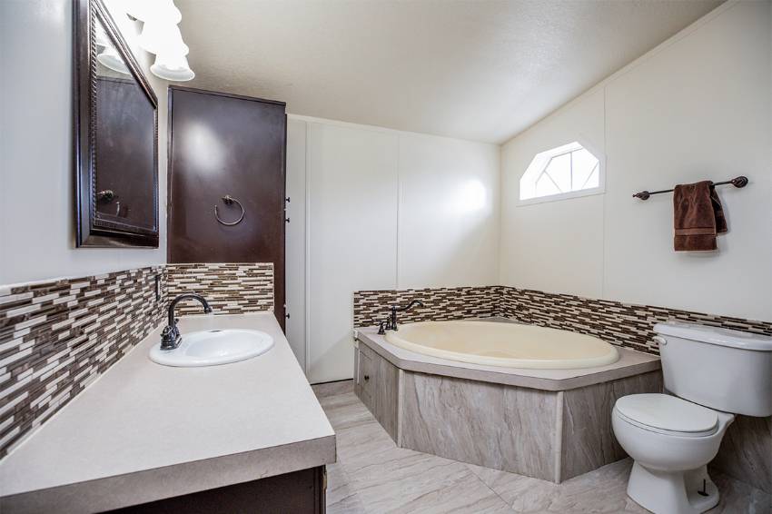 Mobile Home Bathroom Decorating Ideas