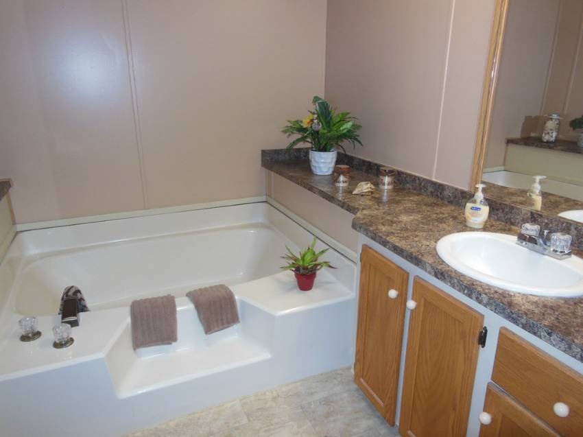 Mobile Home Bathroom Decorating Ideas