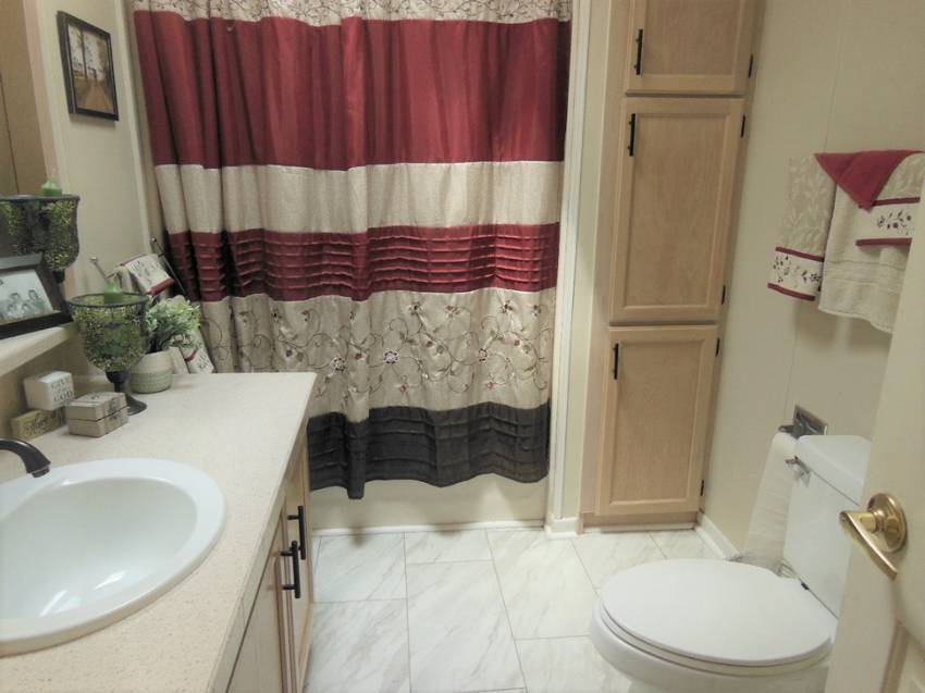 Mobile Home Bathroom Decorating Ideas