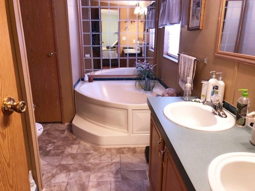Mobile Home Bathroom Decorating Ideas