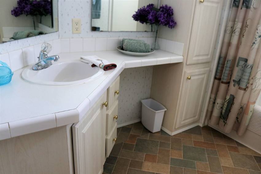 Mobile Home Bathroom Decorating Ideas