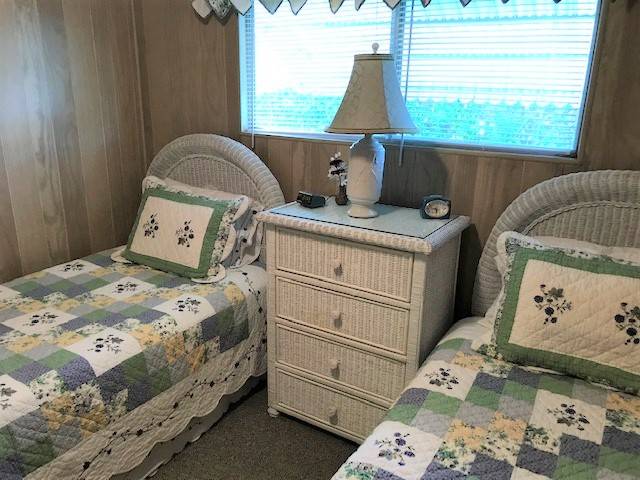 Mobile Home Bedroom Decorating Ideas