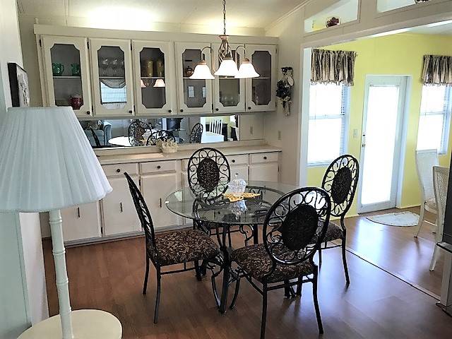 Mobile Home Dining Room Decorating Ideas