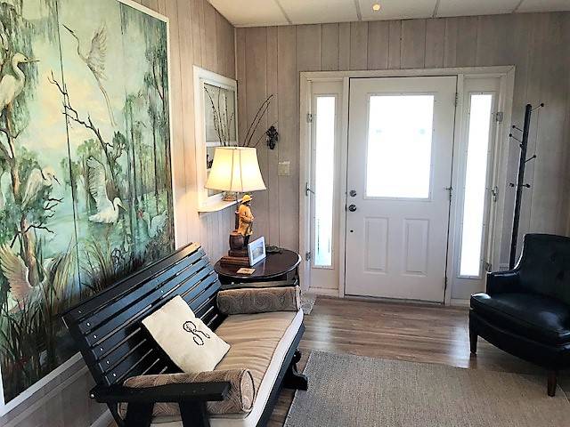 Mobile Home Foyer Decorating Ideas