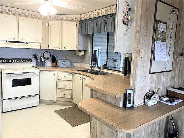 Mobile Home Kitchen Decorating Ideas