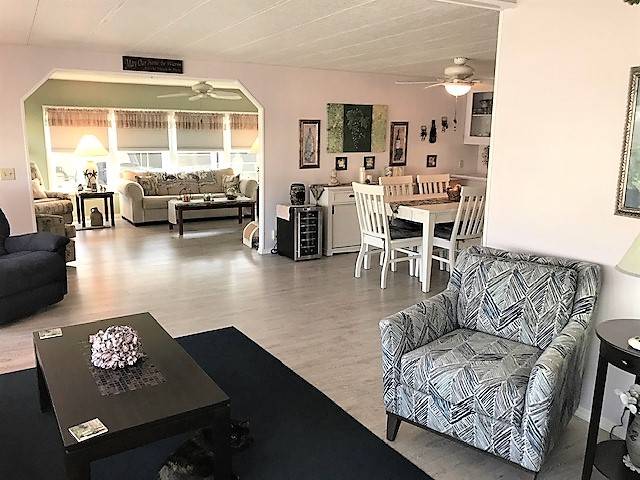 Mobile Home Living Room Decorating Ideas