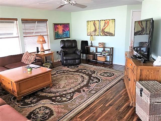 Mobile Home Living Room Decorating Ideas