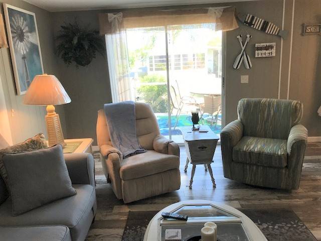 Mobile Home Living Room Decorating Ideas